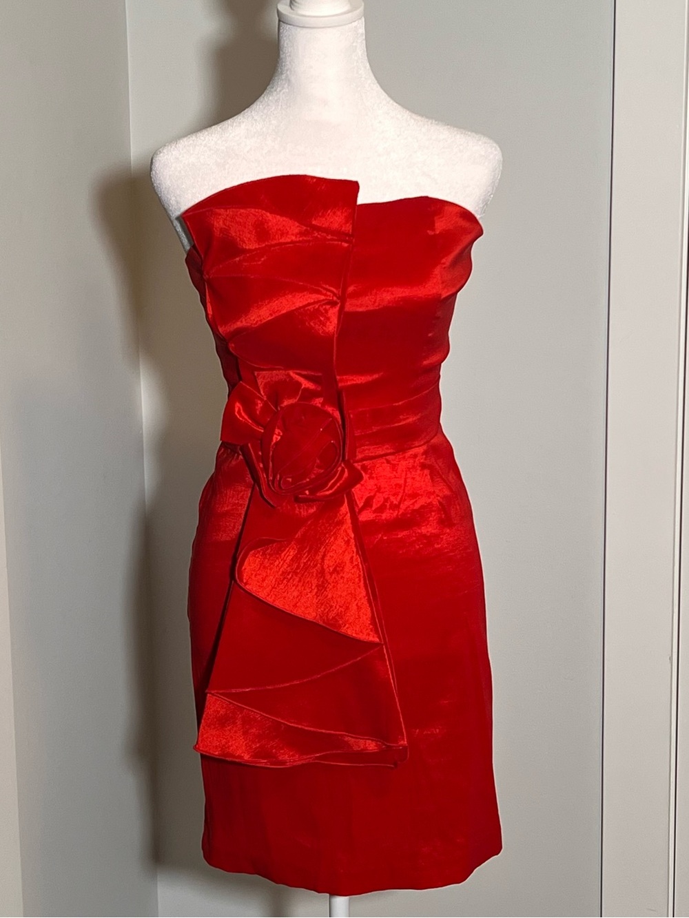 2000’s Forever 21 Red Strapless Satin Cocktail Dress with Rosette Detail
